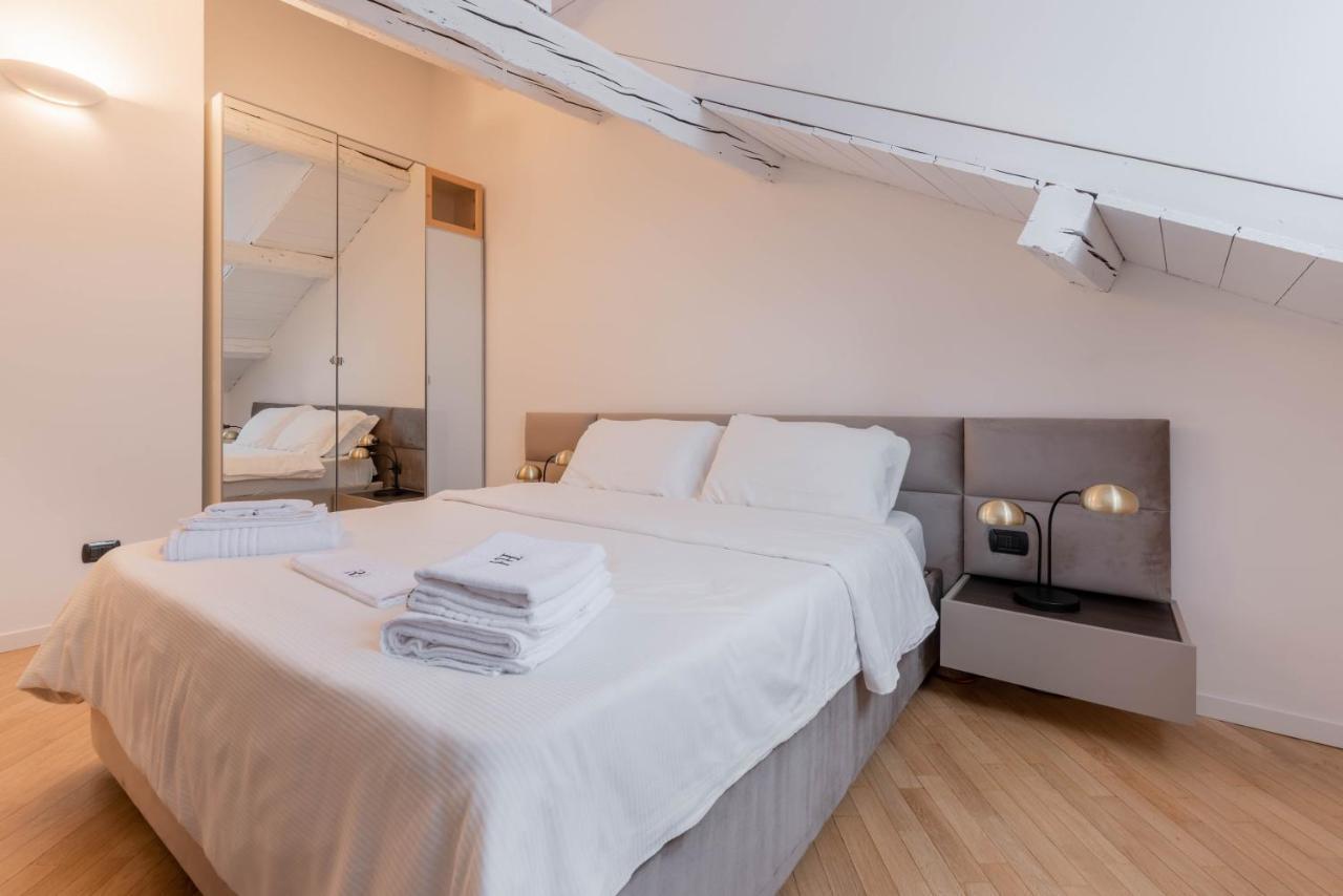 Brera Flat Near Duomo Apartment Милано Екстериор снимка