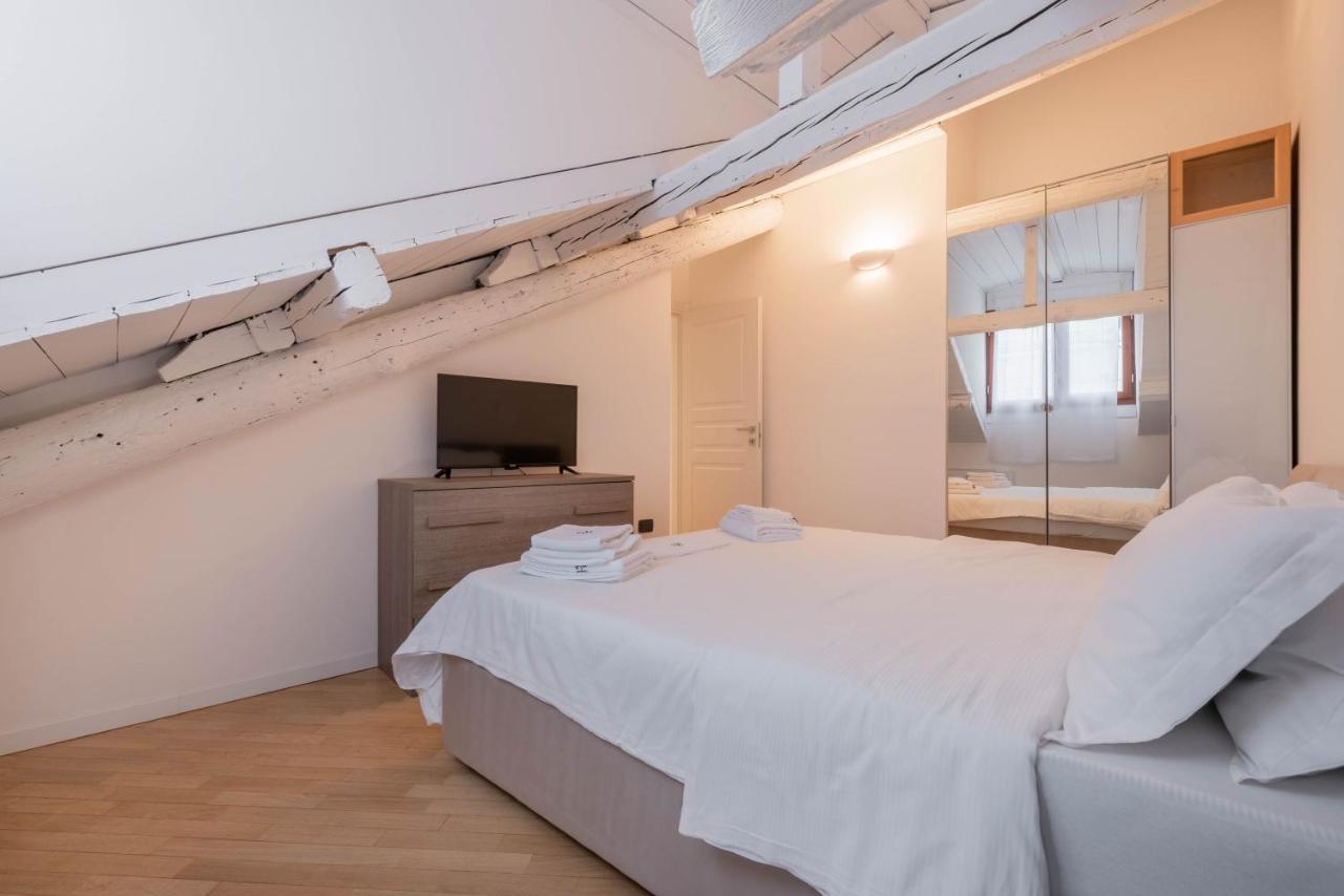 Brera Flat Near Duomo Apartment Милано Екстериор снимка